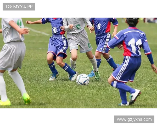 足球运动员的技术训练与战术执行