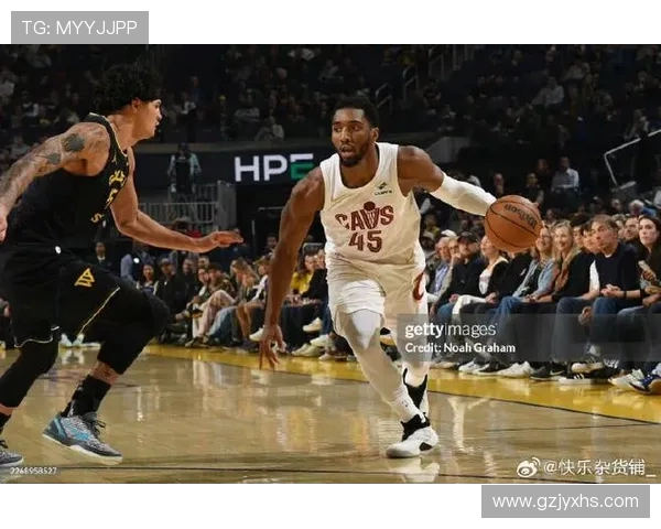 2017年NBA常规赛勇士对骑士全场录像精彩对决回顾