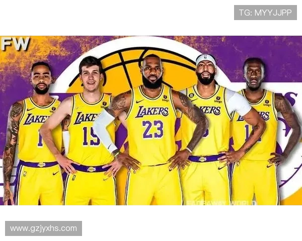 2025年NBA自由球员市场詹姆斯与戴维斯动向及球队动向分析