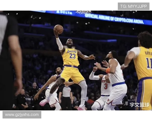 98中文NBA录像回放：詹姆斯关键球绝杀湖人逆转勇士